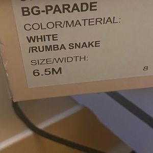 BCBG All leather white shoe